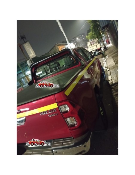 Barra Porta Objeto // Malla Protectora Luneta con Soporte Vehículo Liviano